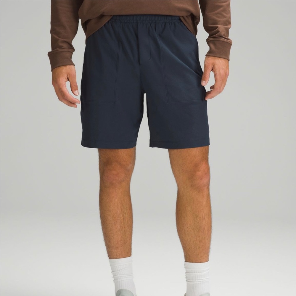 7TH RESTOCK Lululemon Men’s “Bowline” Short 8” (M) *BESTSELLER* SOLD OUT AT LULU